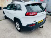 Used Jeep Cherokee Longitude Plus 2016 White SUV