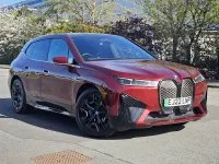 Usado BMW iX Comfort Edition 455 kW (619 CV) 2022 Rojo SUV