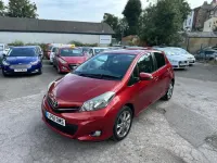 Used Toyota Yaris SR 101 HP (74 kW) 2012 Red Hatchback