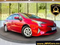 Used Toyota Prius Business Edition 122 HP (89 kW) 2017 Red Hatchback