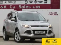 Usado Ford Kuga Zetec 163 CV (119 kW) 2014 Plateado SUV