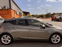 Used Vauxhall Astra SRi 101 HP (74 kW) 2017 Grey Hatchback