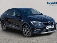 Begagnad Renault Arkana 150 HK (110 kW) 2023 Svart SUV