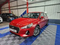 Used Hyundai i30 SE 140 HP (102 kW) 2017 Red Hatchback