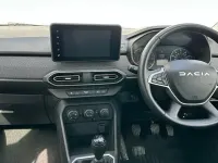 Usado Dacia Sandero Expression 100 HP (73 kW) 2023 Preto Citadino