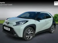 Used Toyota Aygo X 72 HP (52 kW) 2024 Green SUV