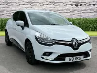 Used Renault Clio Iconic 90 HP (66 kW) 2019 White Hatchback