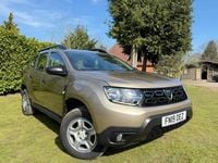 Used Dacia Duster Essentiel 115 HP (84 kW) 2019 Beige SUV