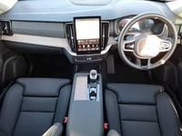 Usado Volvo XC90 Plus 250 HP (183 kW) 2025 Prateado SUV