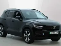 Używany Volvo XC40 Core 175 kW (238 KM) 2023 SUV