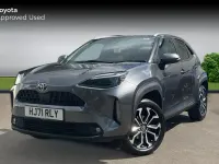 Used Toyota Yaris Hybrid Design 116 HP (85 kW) 2021 Grey