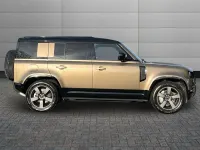 Used Land Rover Defender HSE Dynamic 344 HP (253 kW) 2024 Brown SUV