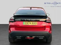 Used Citroën e-C4 113 kW (154 HP) 2025 Red Hatchback