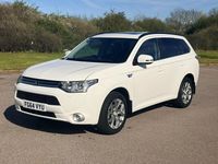 Used Mitsubishi Outlander P-HEV 2015 White Estate