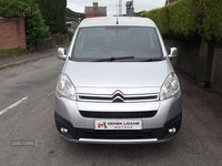Used Citroën Berlingo Feel 100 HP (73 kW) 2017 Silver MPV