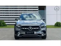 Usado Mercedes GLA200 Executive 163 HP (119 kW) 2024 Cinzento SUV
