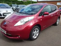 Used Nissan Leaf Acenta 80 kW (109 HP) 2015 Red Hatchback