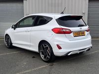 Used Ford Fiesta ST 200 HP (147 kW) 2018 White Hatchback