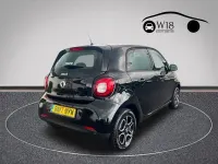 Used Smart ForFour Premium 71 HP (52 kW) 2017 Black Hatchback