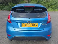 Używany Ford Fiesta Zetec 2009 Niebieski Hatchback