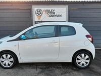 Second-hand Peugeot 108 Active 68 CP (50 kW) 2017 Alb Hatchback
