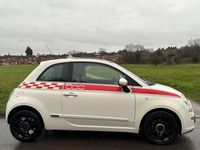 Used Fiat 500 Lounge 85 HP (62 kW) 2011 White Hatchback