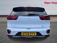 Used Kia Niro 141 HP (103 kW) 2022 White SUV