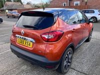 Second-hand Renault Captur Dynamique 90 CP (66 kW) 2015 Portocaliu SUV