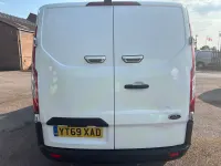Used Ford Transit Custom 105 HP (77 kW) 2019 White Van