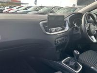 Used Kia Ceed 138 HP (101 kW) 2025 Red Hatchback