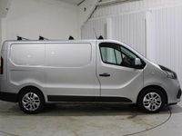 Used Renault Trafic 2019 Silver MPV