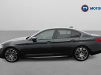 Begagnad BMW 520 M Sport 190 HK (139 kW) 2020 Grå Sedan
