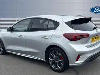 Used Ford Focus ST-Line 155 HP (114 kW) 2025 Silver Hatchback