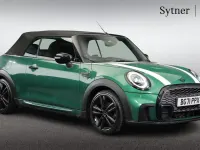 Usado Mini Cooper Sport 134 CV (98 kW) 2021 Verde Utilitario