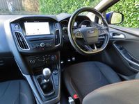 Used Ford Focus ST-Line 2017 Blue Hatchback