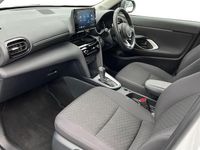 Used Toyota Yaris Cross 116 HP (85 kW) 2025 White SUV