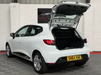 Used Renault Clio Dynamique 75 HP (55 kW) 2014 White Hatchback