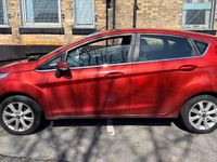 Used Ford Fiesta Zetec 70 HP (51 kW) 2010 Red Hatchback