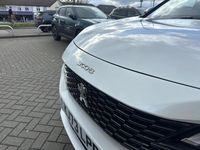 Used Peugeot 3008 Allure 134 HP (98 kW) 2024 White SUV