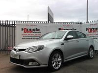Used MG MG6 148 HP (108 kW) 2014 Silver Hatchback