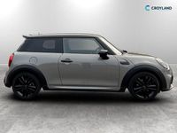 Usado Mini Cooper Hatch 136 HP (100 kW) 2021 Cinzento Citadino