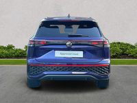 Used VW Touran R-line 272 HP (200 kW) 2025 Mauve/purple MPV