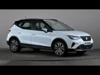 Used Seat Arona SE 2023 White SUV