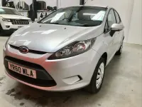 Used Ford Fiesta 70 HP (51 kW) 2010 Silver Hatchback