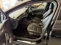 Used Vauxhall Astra Elite 200 HP (147 kW) 2018 Black Hatchback