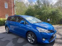 Used Toyota Verso Trend 147 HP (108 kW) 2015 Blue MPV