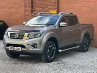 Usado Nissan Navara Tekna 190 HP (139 kW) 2019 Cinzento Pickup