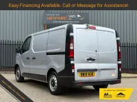 Used Vauxhall Vivaro S 95 HP (69 kW) 2019 Silver MPV