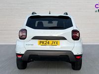 Used Dacia Duster Journey 90 HP (66 kW) 2024 White SUV