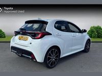 Used Toyota Yaris Hybrid Sport 116 HP (85 kW) 2023 Pure white Hatchback